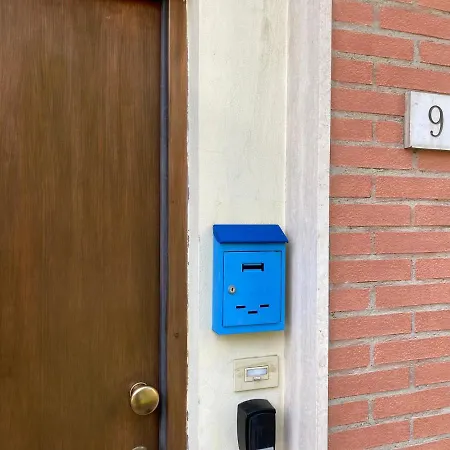 La Casa Blu *